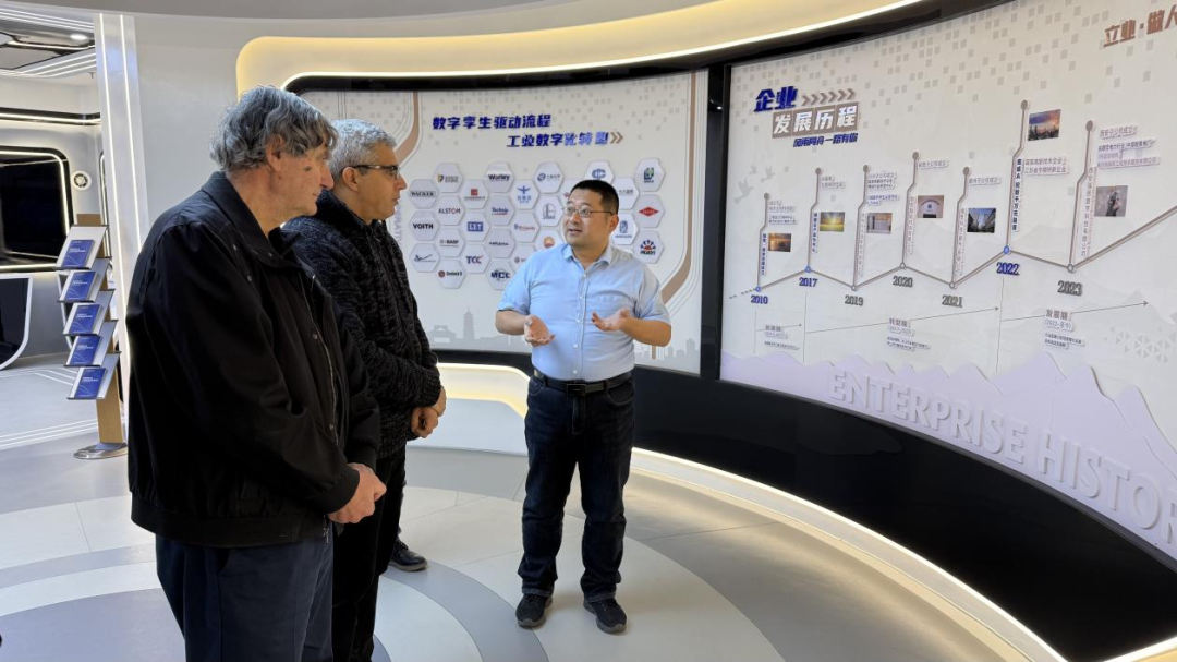 1747991098960143.png 3.png